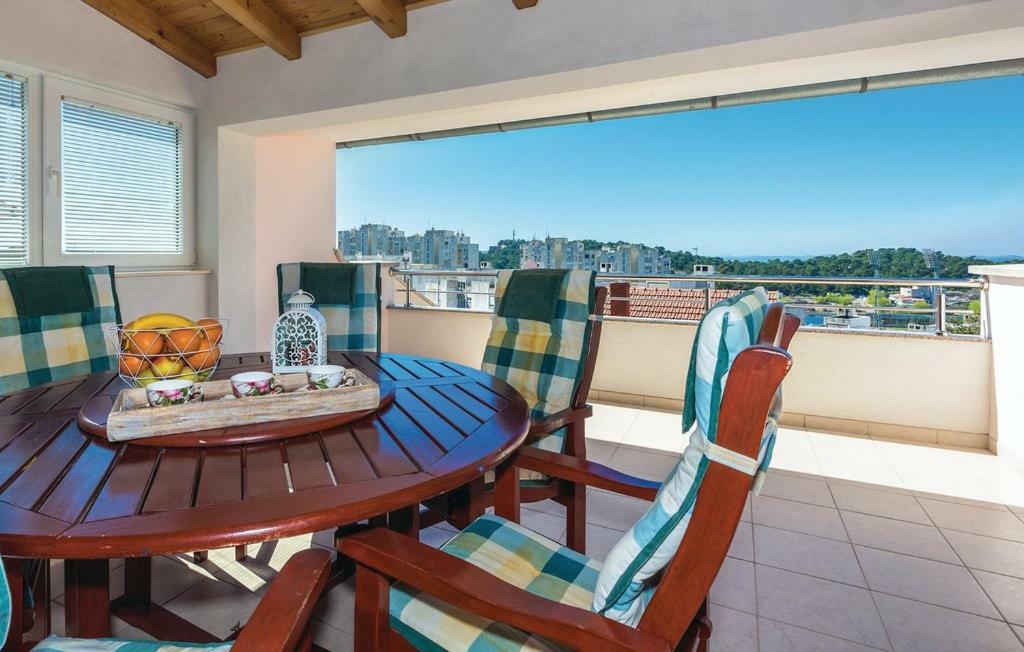 Apartman Szybenik Zewnętrze zdjęcie